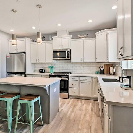Ocean Shores Getaway With Fireplace And Hot Tub! エクステリア 写真